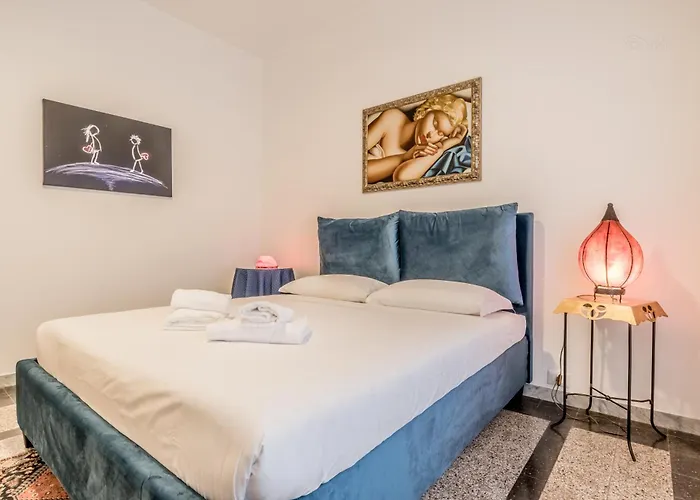 Apartment Easytopstay - Piazza Vescovio Spazioso Trilocale Rome