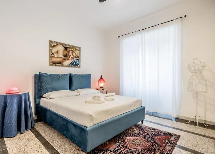 Easytopstay - Piazza Vescovio Spazioso Trilocale Apartment