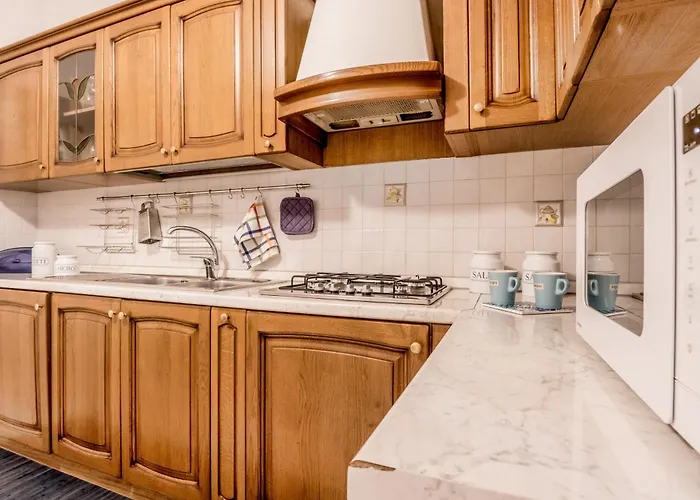 Apartment Easytopstay - Piazza Vescovio Spazioso Trilocale Rome